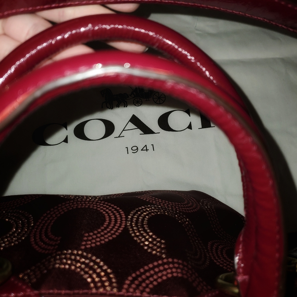 Coach Set - Picture 4 of 6